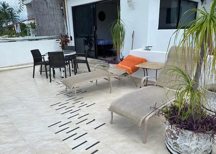 Gran Habitacion Con Terraza Vista Espectacular, Piscina